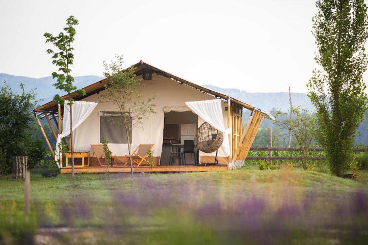 Glamping Kolpa Resort Gradac Екстер'єр фото
