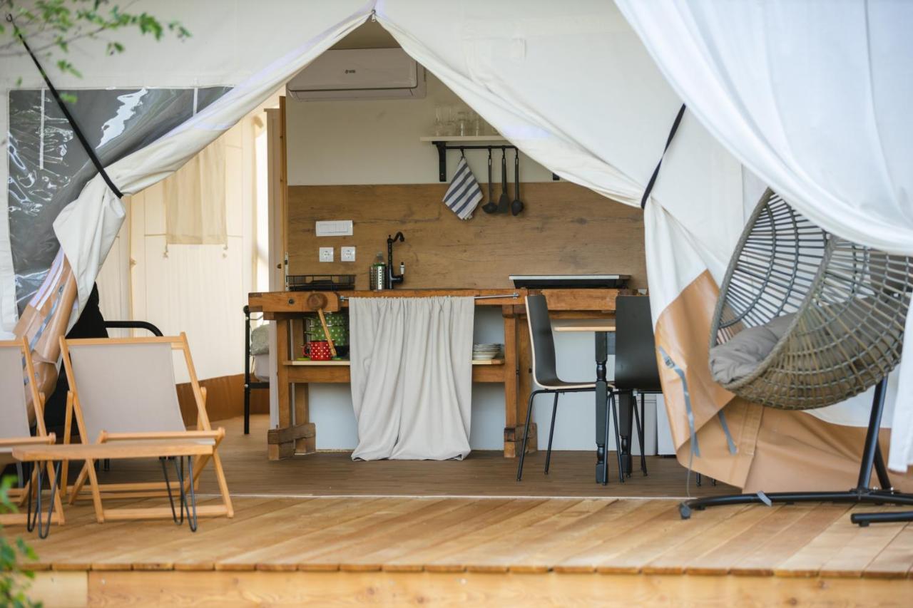 Glamping Kolpa Resort Gradac Екстер'єр фото