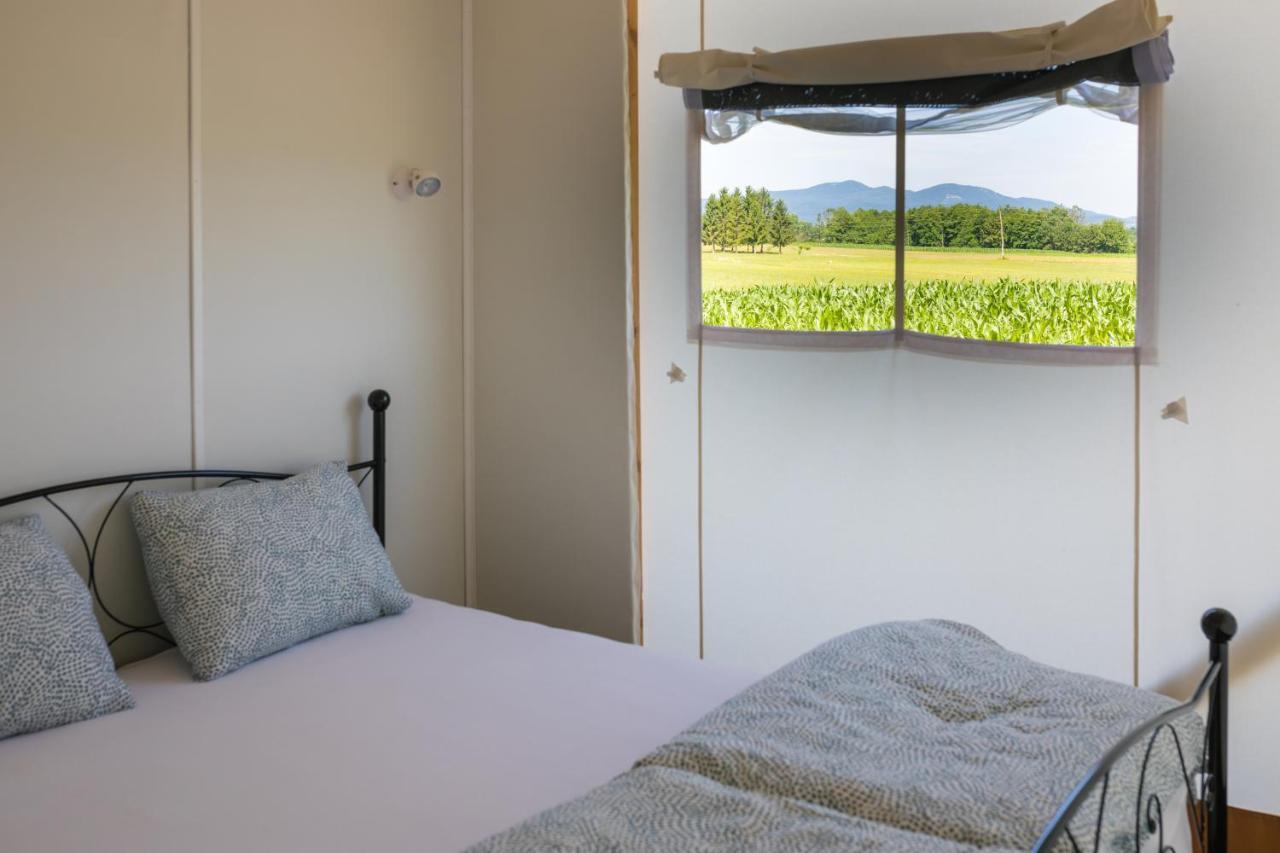 Glamping Kolpa Resort Gradac Екстер'єр фото