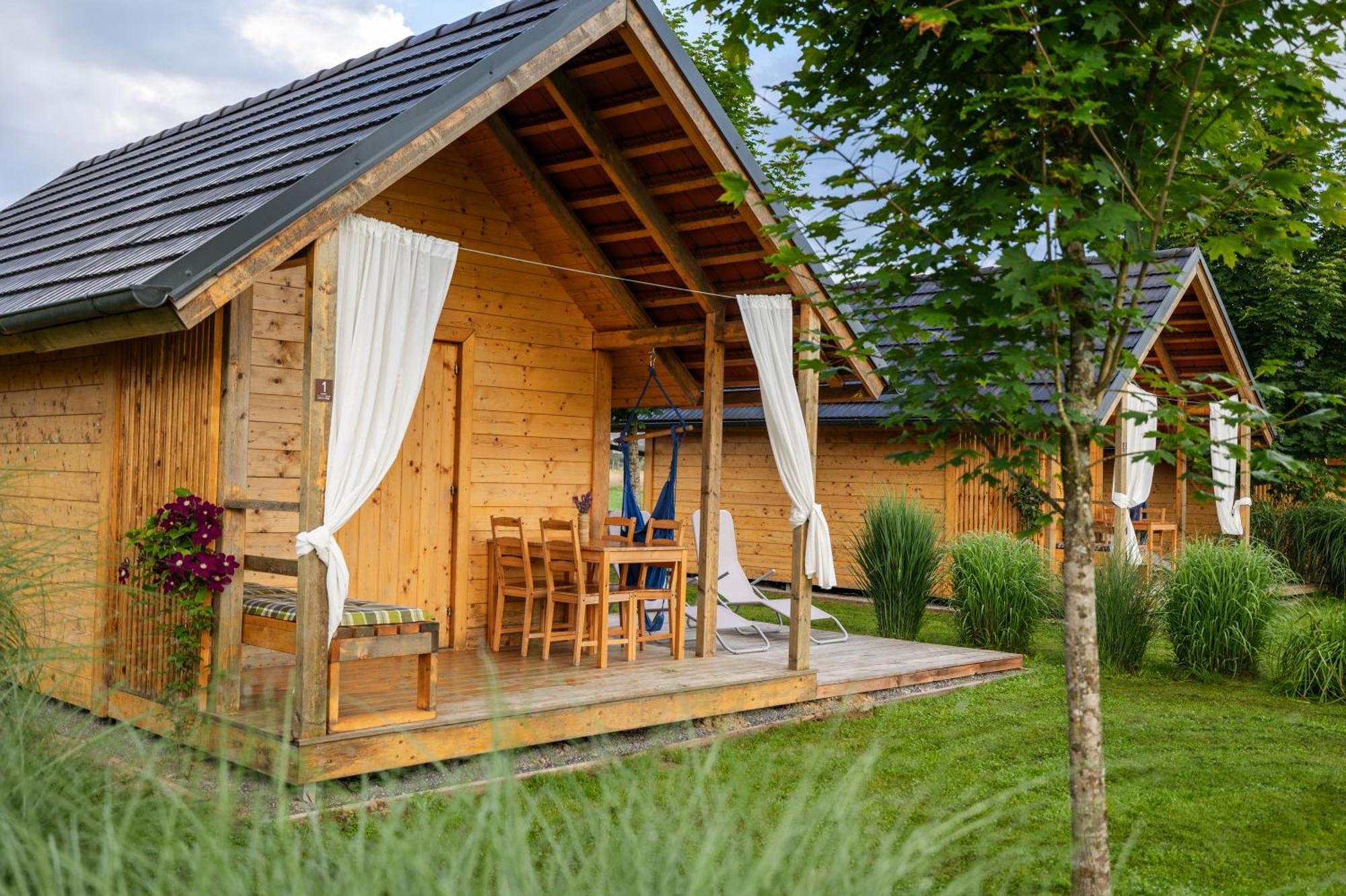 Glamping Kolpa Resort Gradac Екстер'єр фото