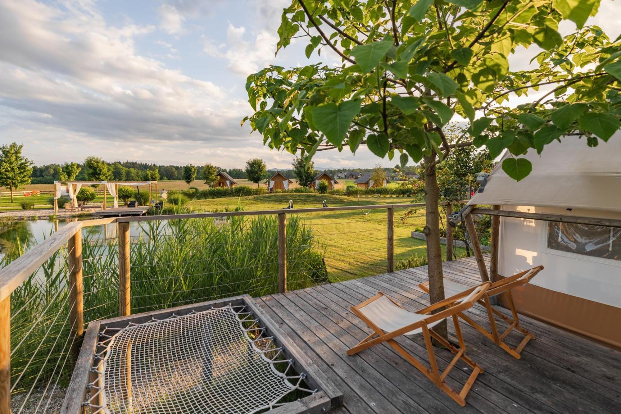 Glamping Kolpa Resort Gradac Екстер'єр фото