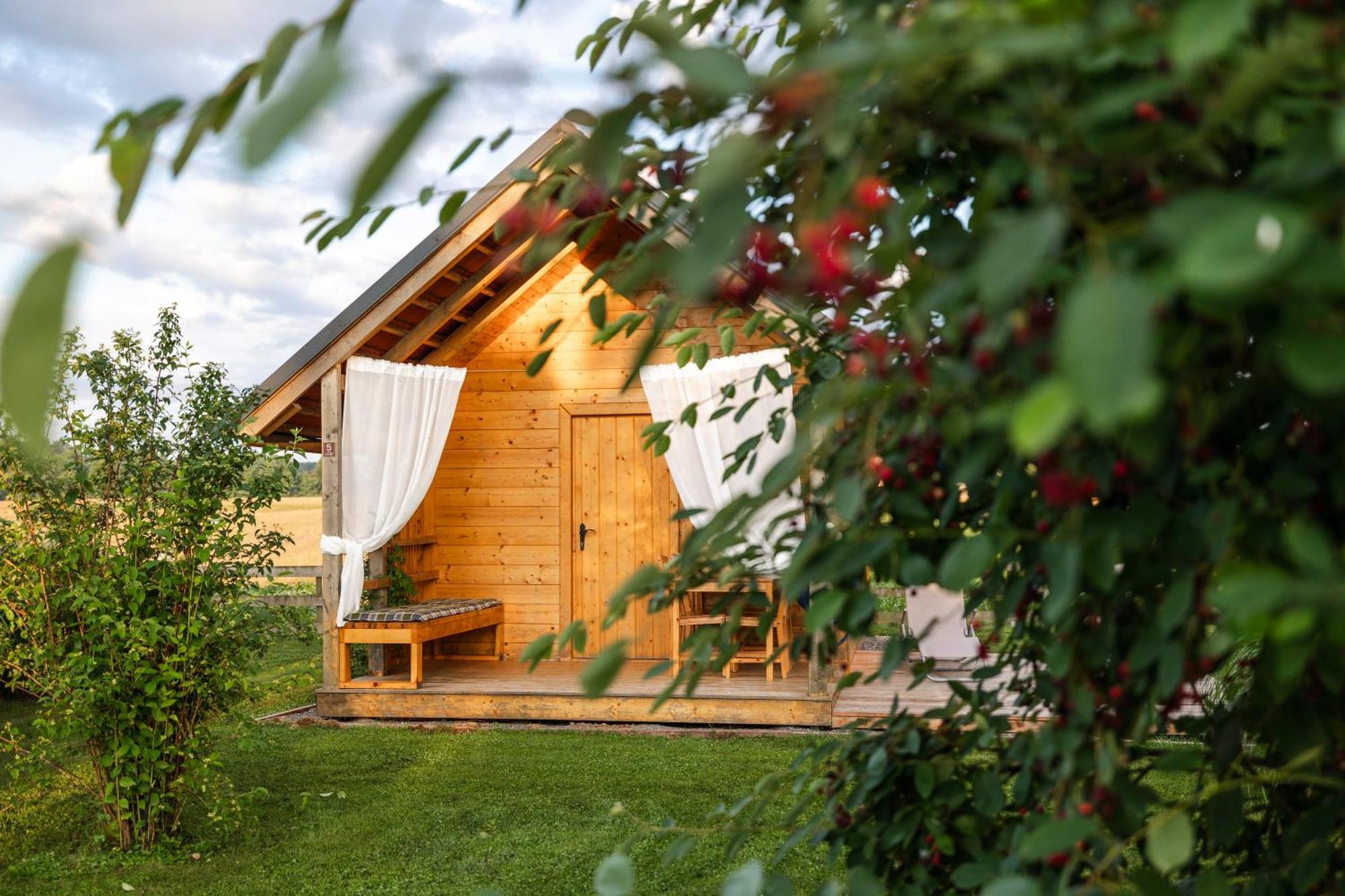 Glamping Kolpa Resort Gradac Екстер'єр фото